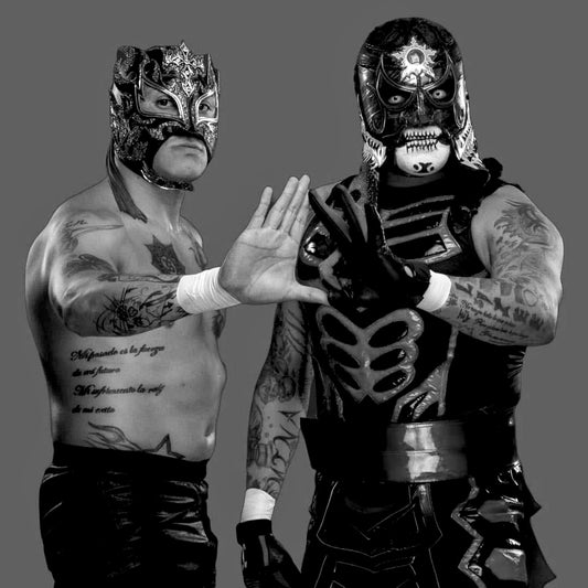 HERMANOS LUCHA
